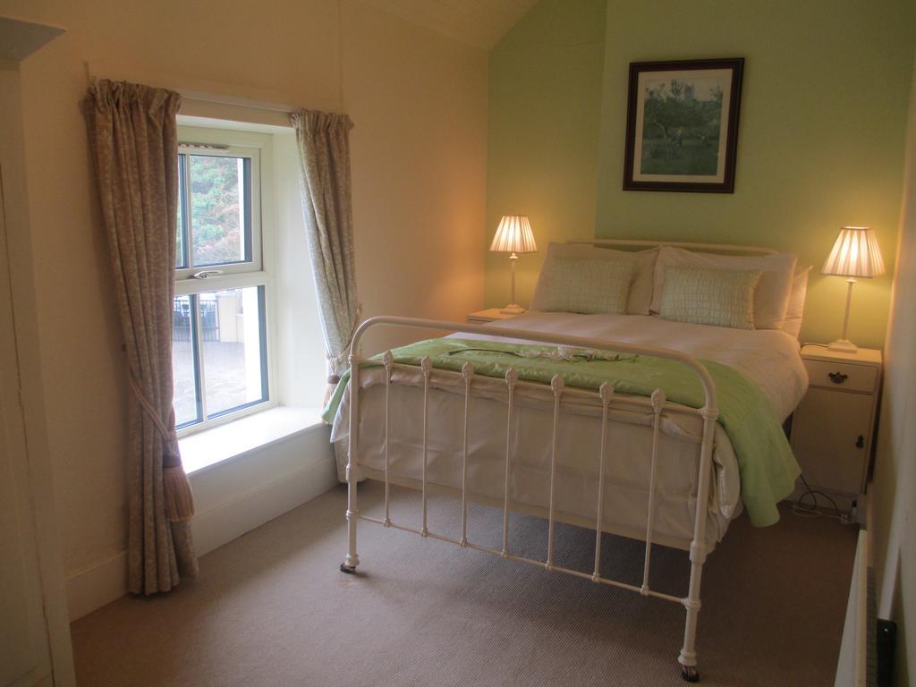 Tralia Farmhouse Self Catering Farranfore Quarto foto